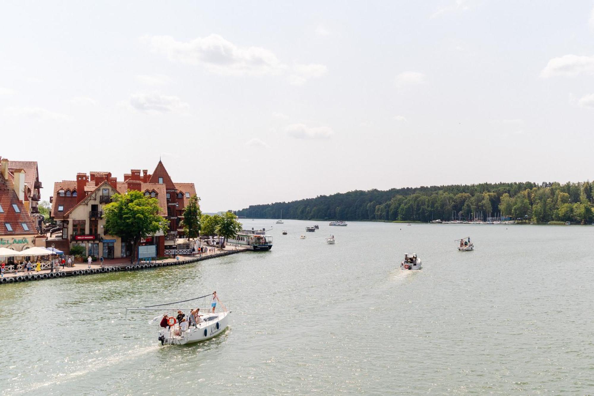 Mikołajki Lake Club Apartments - Loftaffair מראה חיצוני תמונה