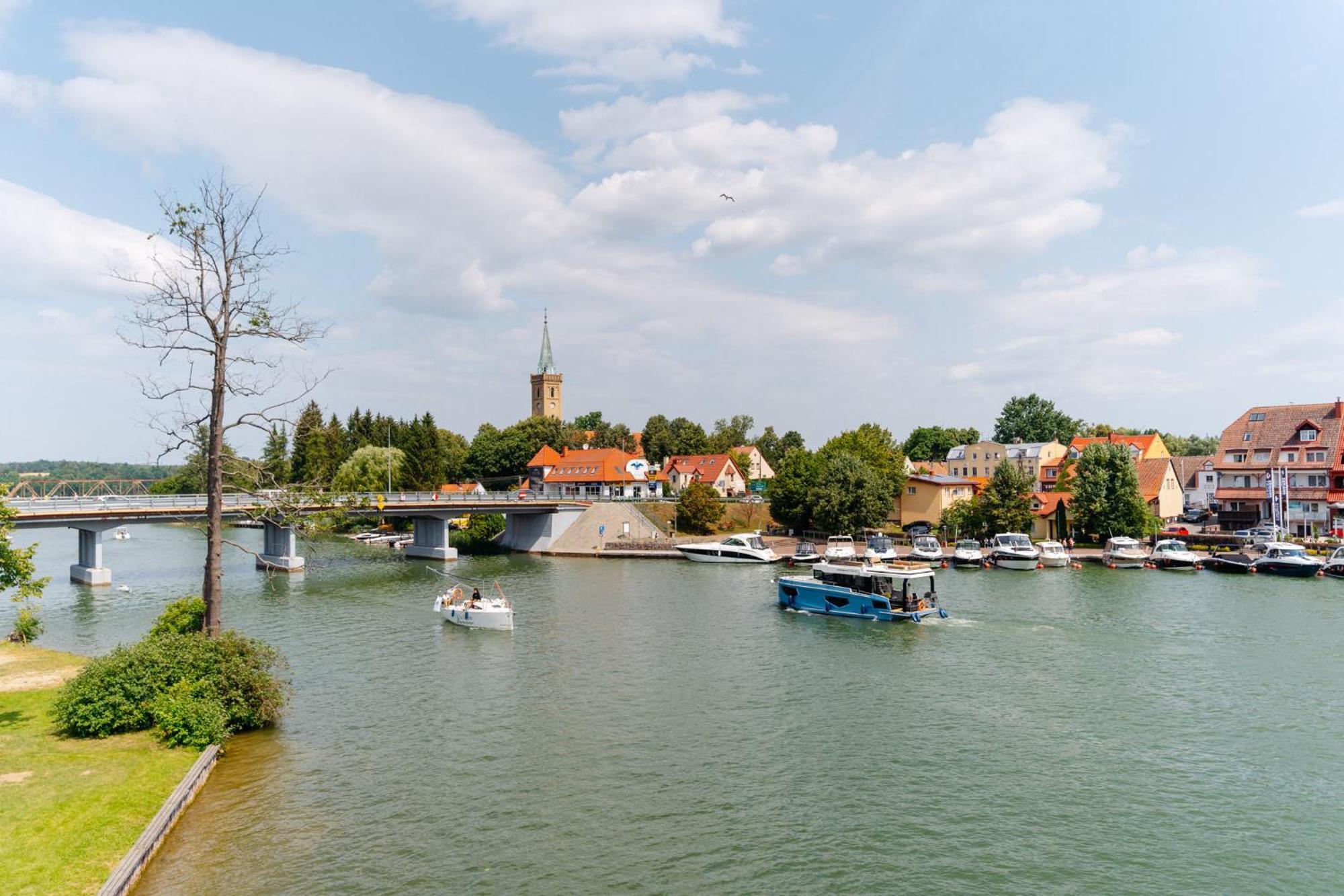 Mikołajki Lake Club Apartments - Loftaffair מראה חיצוני תמונה